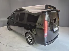2023 Hyundai Staria 4WD Lounge 7-Seater — фото 6