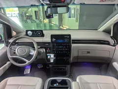2023 Hyundai Staria 4WD Lounge 7-Seater — фото 7