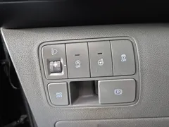2023 Hyundai Staria 4WD Lounge 7-Seater — фото 17