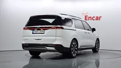 2023 Kia Carnival Gasoline 7-Seater Signature — фото 2