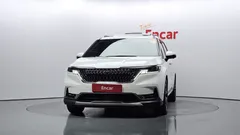2023 Kia Carnival Gasoline 7-Seater Signature — фото 3
