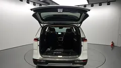 2023 Kia Carnival Gasoline 7-Seater Signature — фото 20