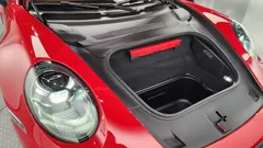 2022 Porsche 911 Turbo S Cabriolet, красный — фото 6
