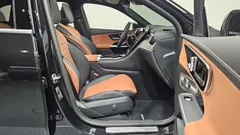 2023 Mercedes-Benz GLC-Class GLC300 4MATIC AMG Line — фото 11
