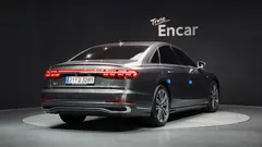2023 Audi A8 50 TDI Quattro Premium, серый — фото 2