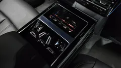 2023 Audi A8 50 TDI Quattro Premium, серый — фото 18