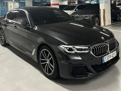 2023 BMW 5-Series 520i M Sport — фото 2