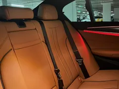 2023 BMW 5-Series 520i M Sport — фото 16
