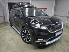 2023 Kia Carnival Gasoline 9-Seater Hi-Limousine — фото 3