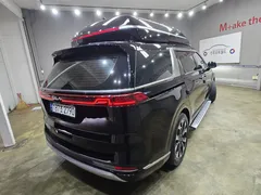 2023 Kia Carnival Gasoline 9-Seater Hi-Limousine — фото 5