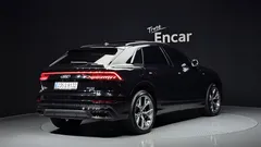2023 Audi Q8 50 TDI Quattro Premium — фото 2