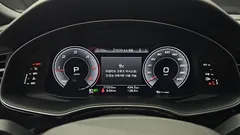 2023 Audi Q8 50 TDI Quattro Premium — фото 8