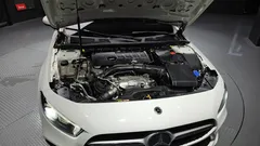 2021 Mercedes-Benz A-Class A220 Sedan, белый — фото 6