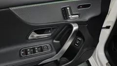 2021 Mercedes-Benz A-Class A220 Sedan, белый — фото 17