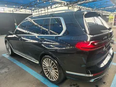 2022 BMW X7 xDrive 40i Design Pure Excellence 7-Seater — фото 6