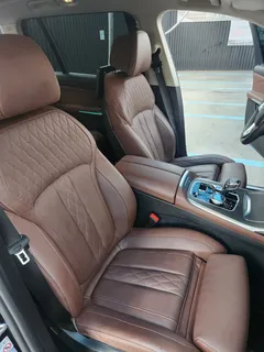 2022 BMW X7 xDrive 40i Design Pure Excellence 7-Seater — фото 16