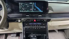 2023 Kia Carnival Gasoline 7-Seater Hi-Limousine — фото 13