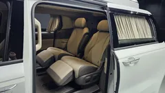 2023 Kia Carnival Gasoline 7-Seater Hi-Limousine — фото 15