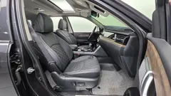 2023 Kia Mohave Diesel 3.0 4WD 5-Seater, серый — фото 10