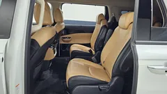 2023 Kia Carnival Diesel 9-Seater Noblesse — фото 12