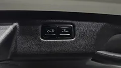 2023 Kia Carnival Diesel 9-Seater Noblesse — фото 20