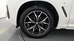 2023 BMW X4 xDrive20i M Sport — фото 5