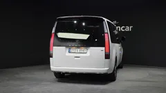 2023 Hyundai Staria 4WD Lounge 7-Seater — фото 4