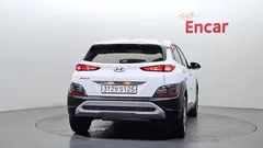 2021 Hyundai Kona Gasoline 1.6 Turbo 2WD, белый — фото 4
