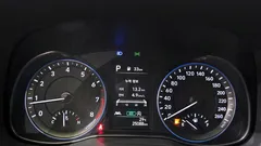 2021 Hyundai Kona Gasoline 1.6 Turbo 2WD, белый — фото 8