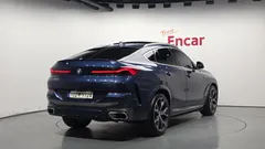 2023 BMW X6 xDrive40i M Sport — фото 2