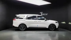 2023 Kia Carnival Diesel 9-Seater Prestige — фото 4