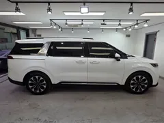 2023 Kia Carnival Diesel 9-Seater Signature — фото 4