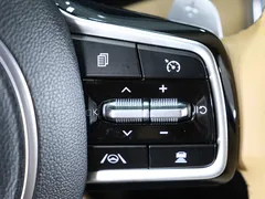 2023 Kia Sorento HEV 1.6 4WD — фото 20
