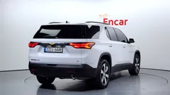 2023 ChevroletGMDaewoo Traverse 3.6 AWD LT Leather Premium, белый — фото 2