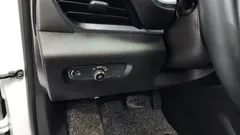 2023 ChevroletGMDaewoo Traverse 3.6 AWD LT Leather Premium, белый — фото 18