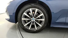 2023 BMW 3-Series 320i — фото 5