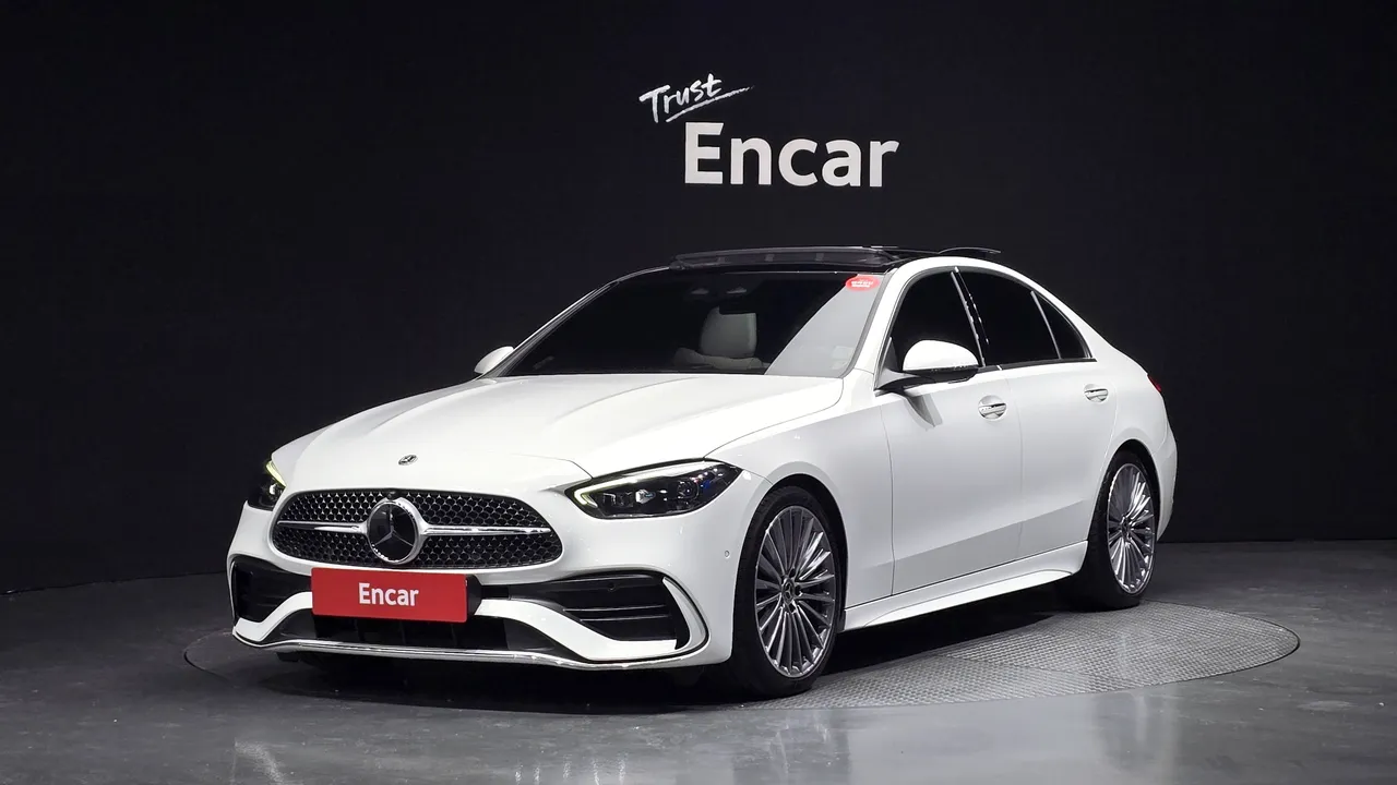 2023 Mercedes-Benz C-Class C300 4MATIC AMG Line
