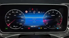 2023 Mercedes-Benz C-Class C300 4MATIC AMG Line — фото 8