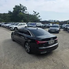 2022 Audi A6 45 TFSI Premium — фото 3