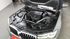 2023 BMW 5-Series 520i M Sport, серый — фото 6