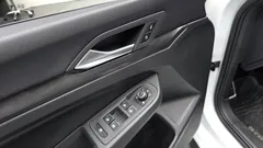 2024 Volkswagen Golf 2.0 GTI, белый — фото 12