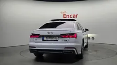 2022 Audi A6 45 TFSI Quattro Premium — фото 4