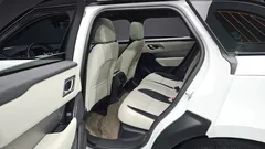2023 Land Rover Range Rover Velar 2.0 P250 R-Dynamic SE, белый — фото 11