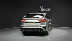 2022 Kia K3 1.6 Turbo GT 5Door, серый — фото 4