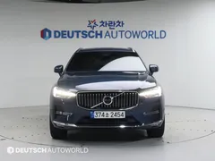 2024 Volvo XC60 B5 Ultimate Bright — фото 3