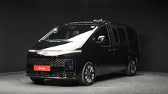 2023 Hyundai Staria 4WD Lounge 9-Seater — фото 1