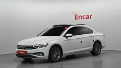 2021 Volkswagen Passat 2.0 TDI Prestige, белый — фото 1
