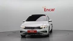 2021 Volkswagen Passat 2.0 TDI Prestige, белый — фото 3