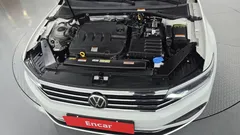 2021 Volkswagen Passat 2.0 TDI Prestige, белый — фото 6