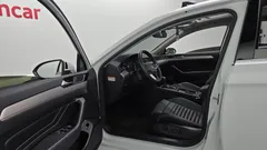 2021 Volkswagen Passat 2.0 TDI Prestige, белый — фото 10